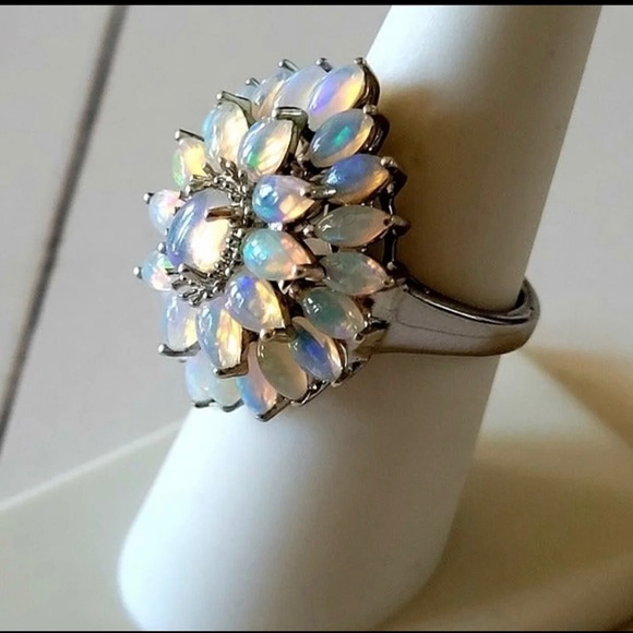 Gorgeous genuine opal floral cluster sterling silver ring size 7 - Picture 4 of 6